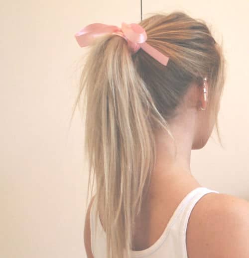 Statement bow hairstyle