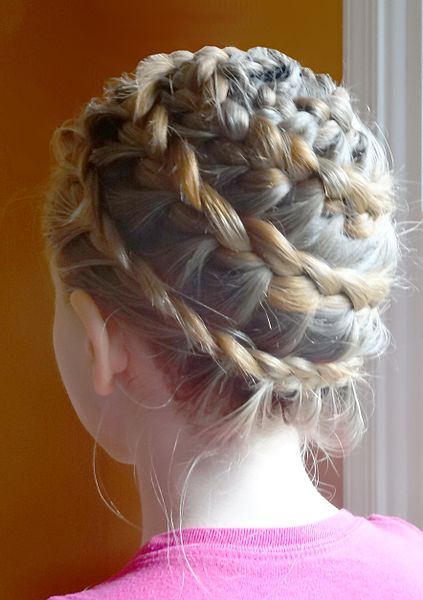  Bow French braid﻿