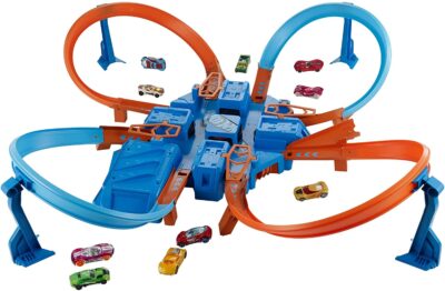 Hot Wheels Crashing Action with the Criss Cross Crash Track Set