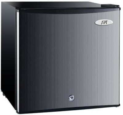 Sunpentown UF-150SS Freezer Stainless is one thin profile fridge for counter-top.
