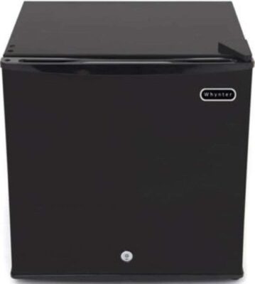 Whynter CUF-110B is one Best Mini Fridges with Lock in ideal for a single person.